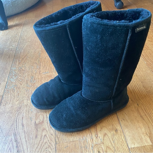Bearpaw Tall Black Boot - Picture 4 of 5
